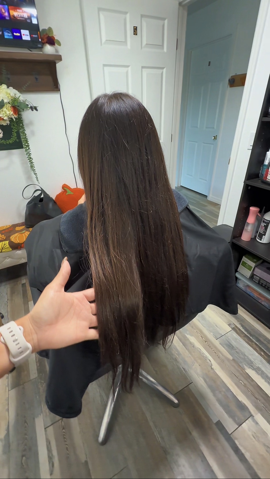 Before: faded dark brown hair with uneven, warm-toned lengths and ends